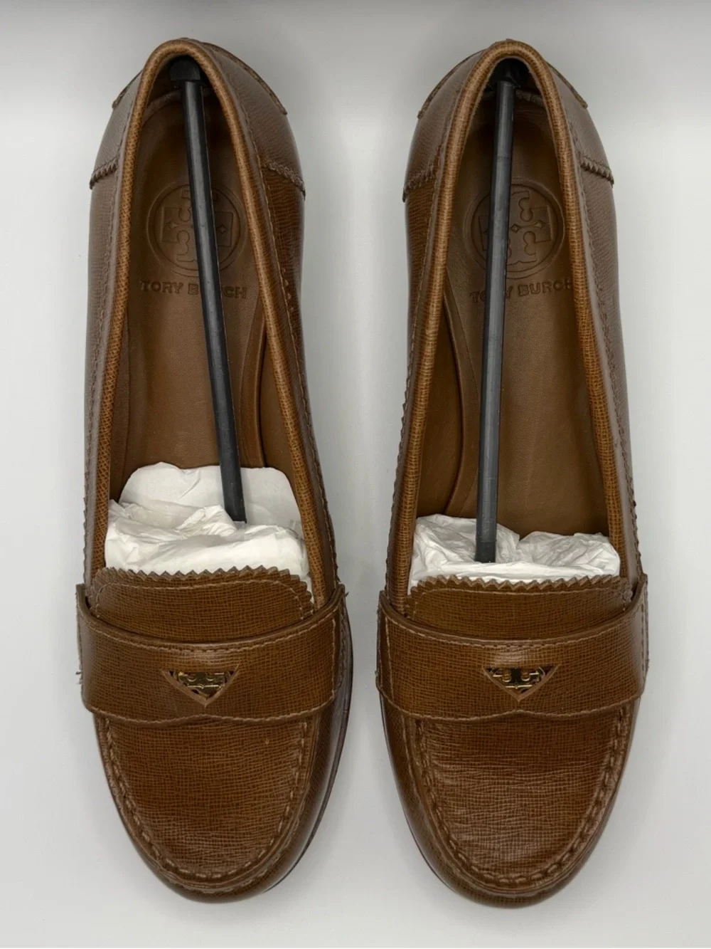 Tory Burch Pennie Low Heel Loafers Brown Saffiano Leather Size 8 NIB